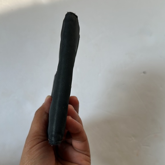 Authentic Prada wallet - Picture 11 of 14